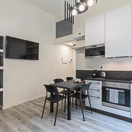 La Boutique Milano: Appartamento In Porta Romana Luaran gambar