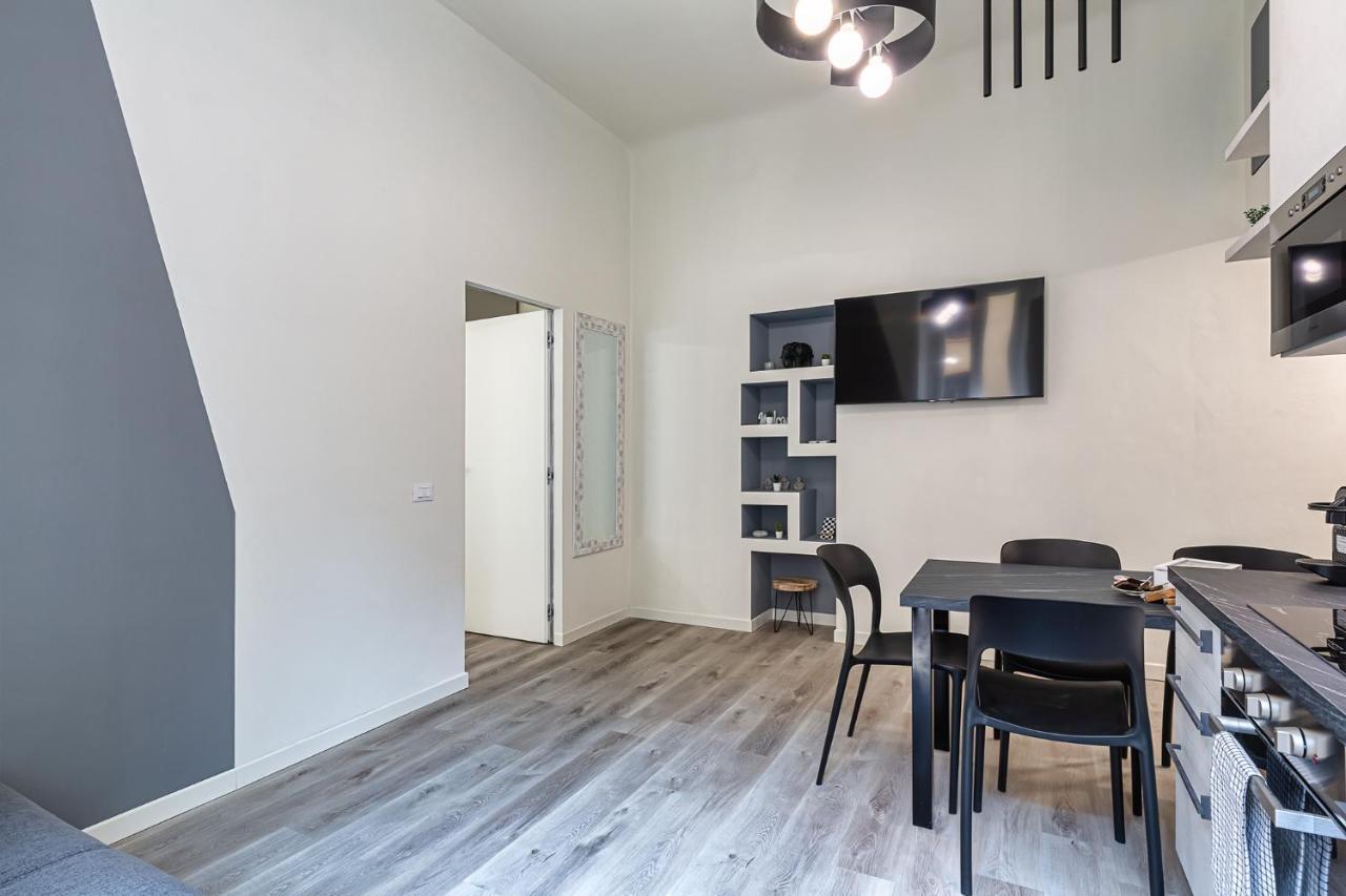 La Boutique Milano: Appartamento In Porta Romana Luaran gambar