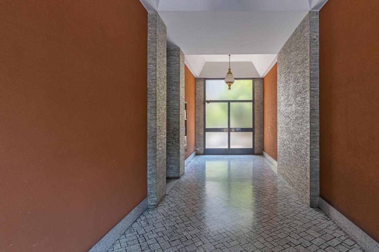 La Boutique Milano: Appartamento In Porta Romana Luaran gambar